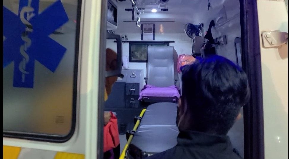 doctor couple arrested