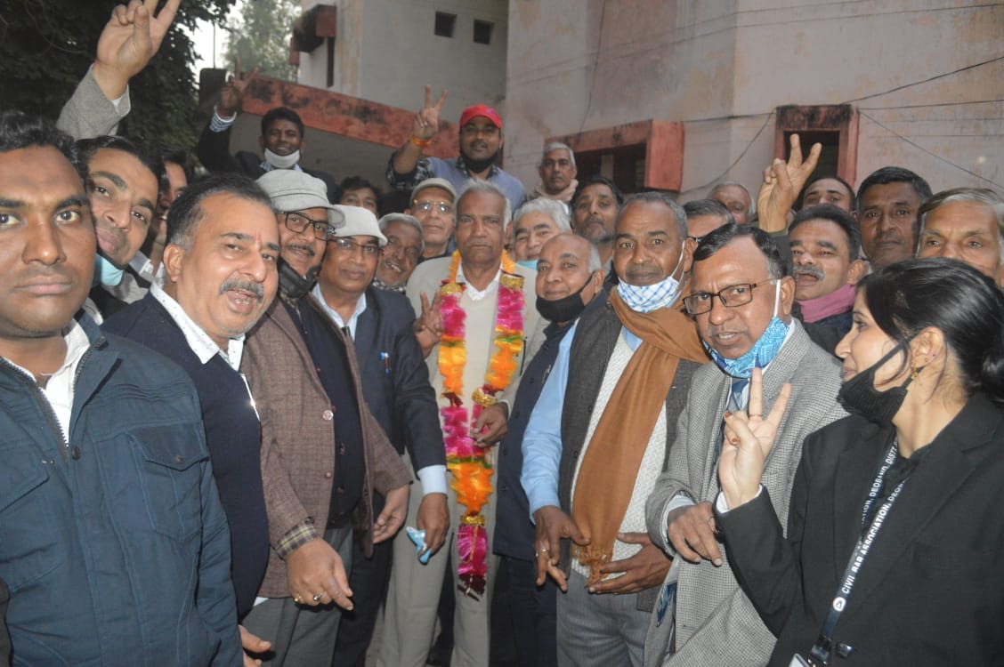 Surendra Singh Advocate wins the post of President of Bar Association