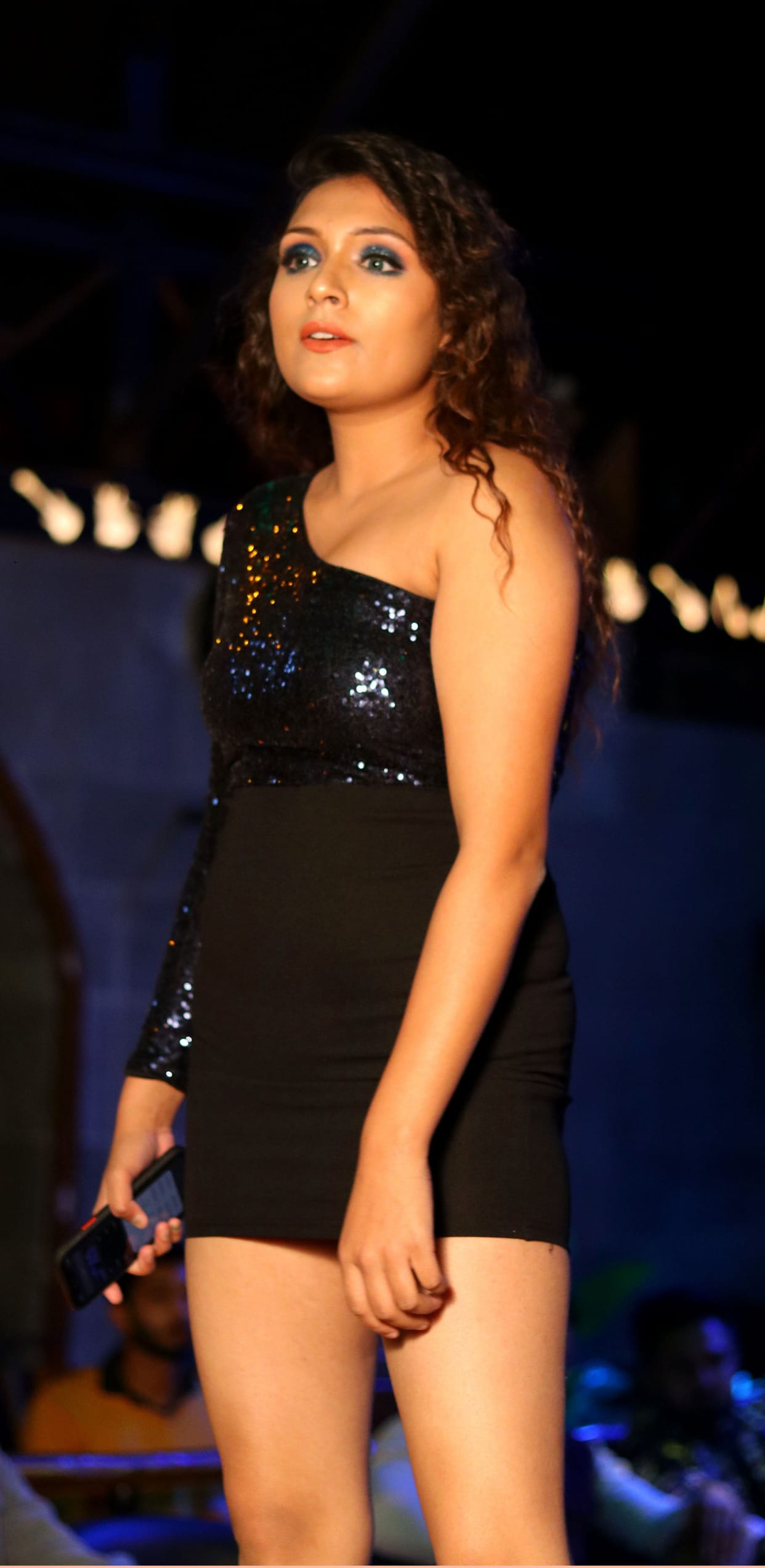 After nine months of Corona, Kalamgram came out .. Models scattered on the ramp