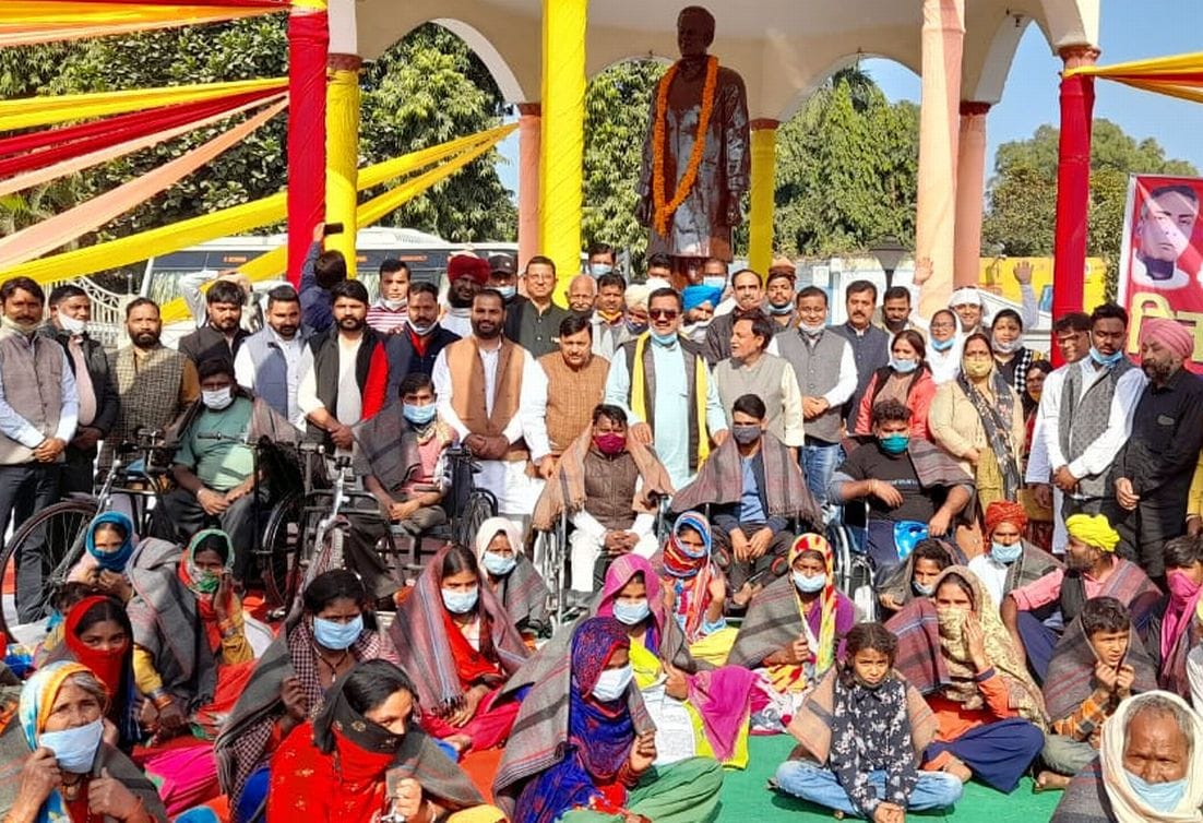 TriCycle For Diffrently Abled on Death Annivarsary of Pandit Ram Sumer Shukl