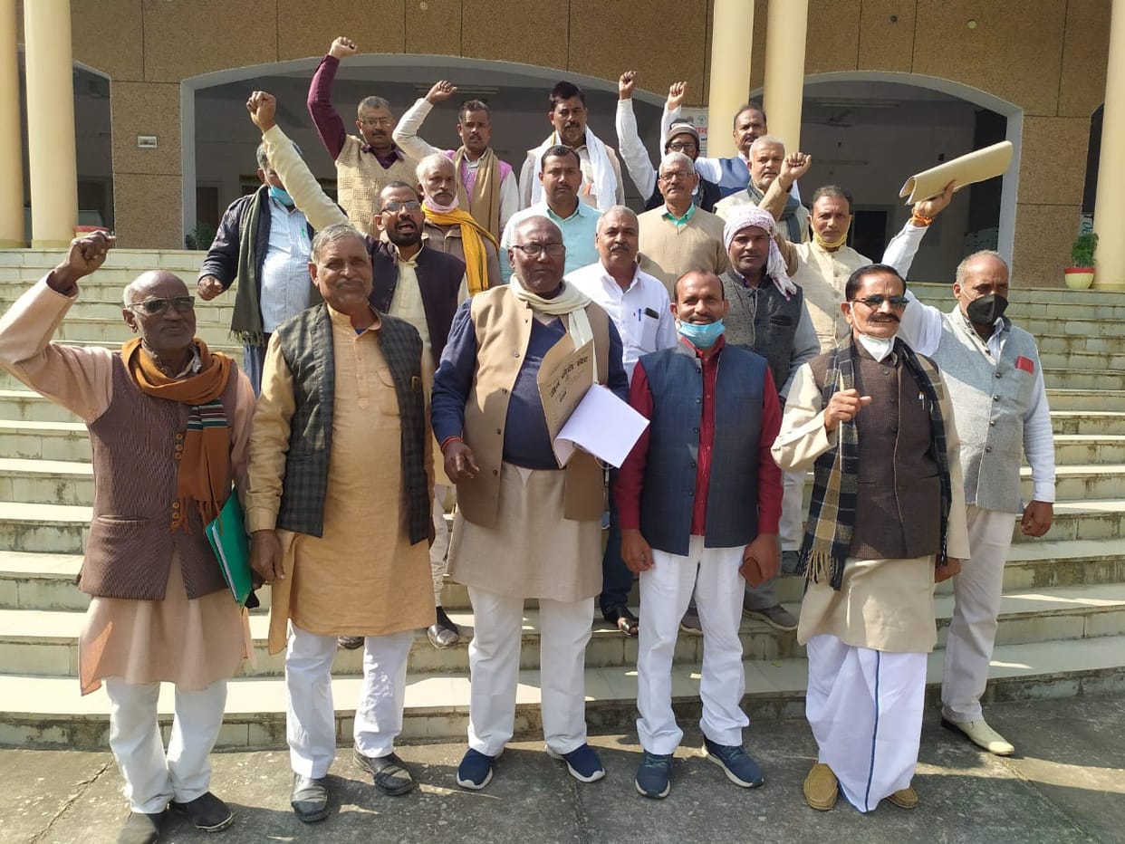 Angry farmers demonstrate arbitrarily in paddy purchase