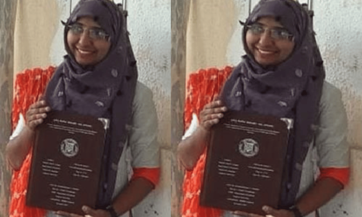 Muslim girl got PhD in Sanskrit from Gujrat university