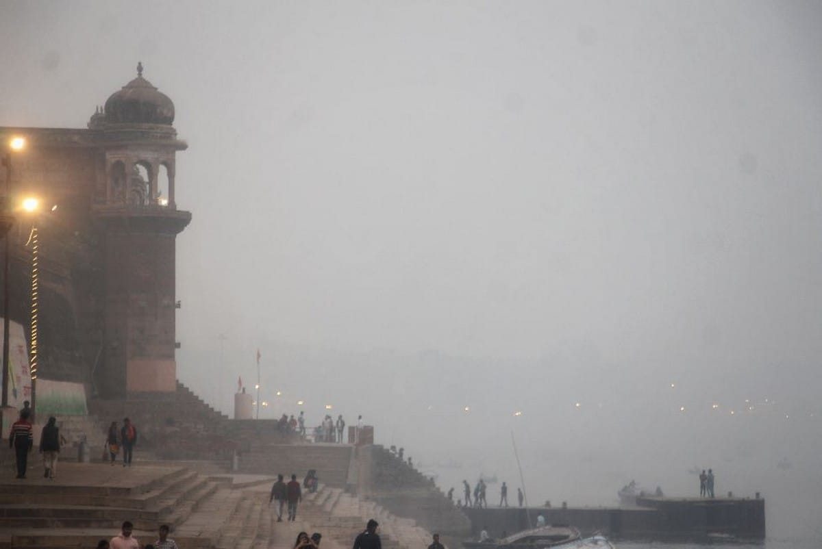 Pollution is increasing in Varanasi Air Quality Index AQI Reaches 351