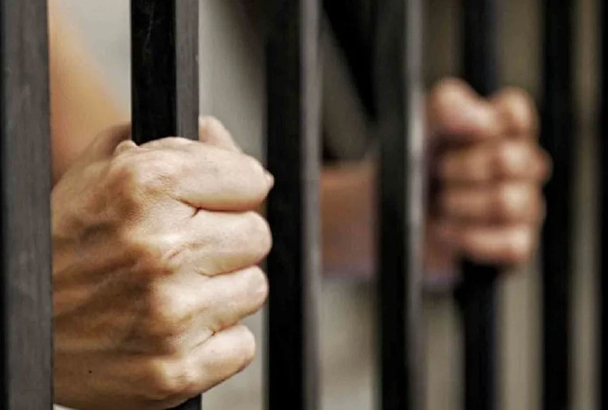 SP leader sent to jail for murderous attack on brother