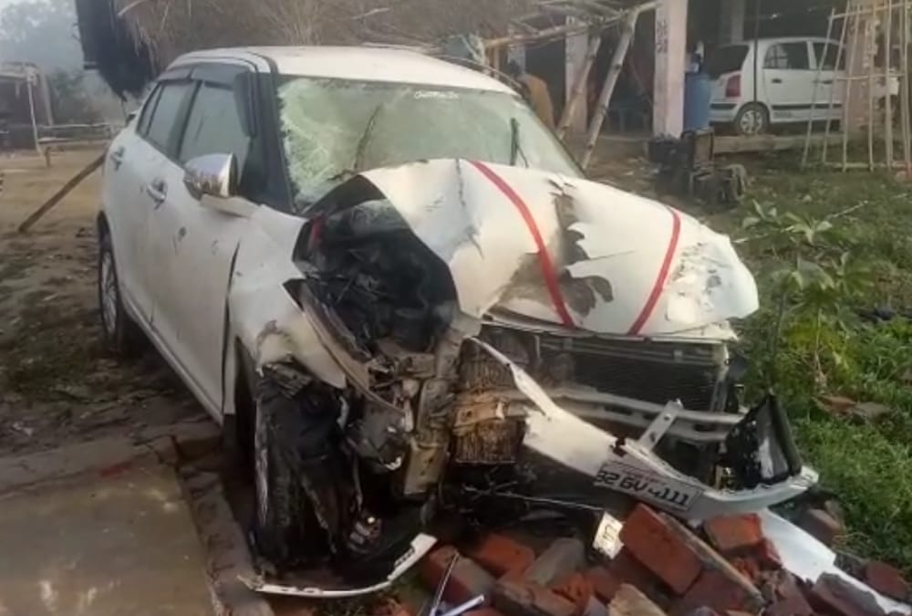 Six injured in an accident in Raebareli.