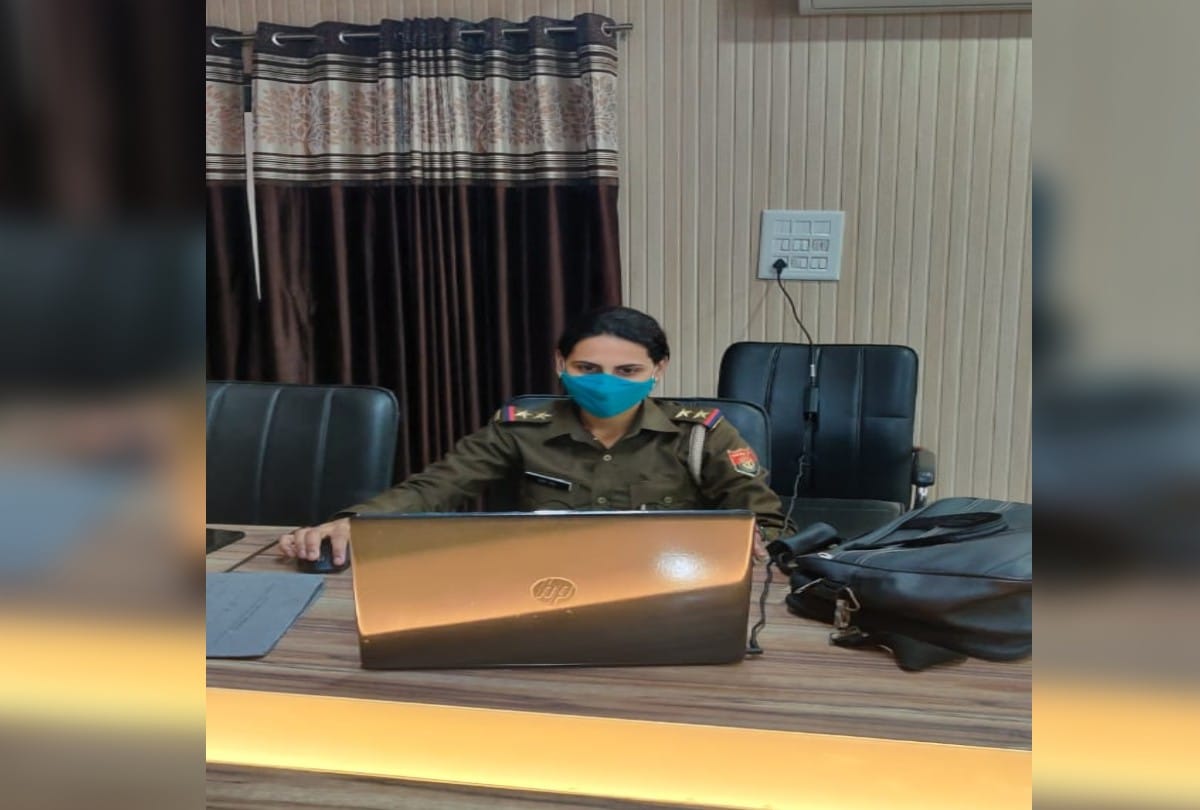 Up Police Sub Inspector Donate Blood Save Child Life