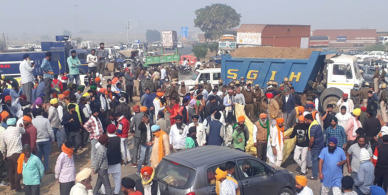 former from bundelkhand shut down nh-19