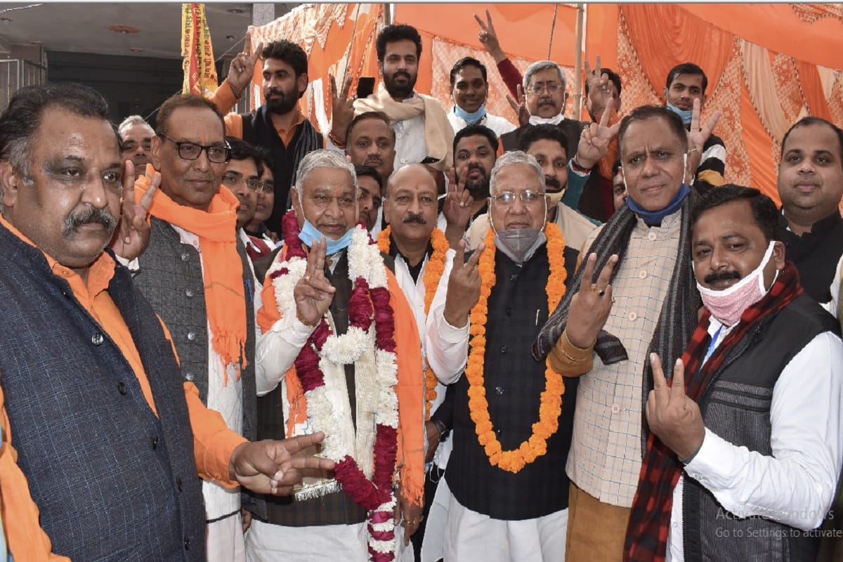 MLC Election: BJP candidate Dinesh Goyal won by 28769 votes in graduate election
