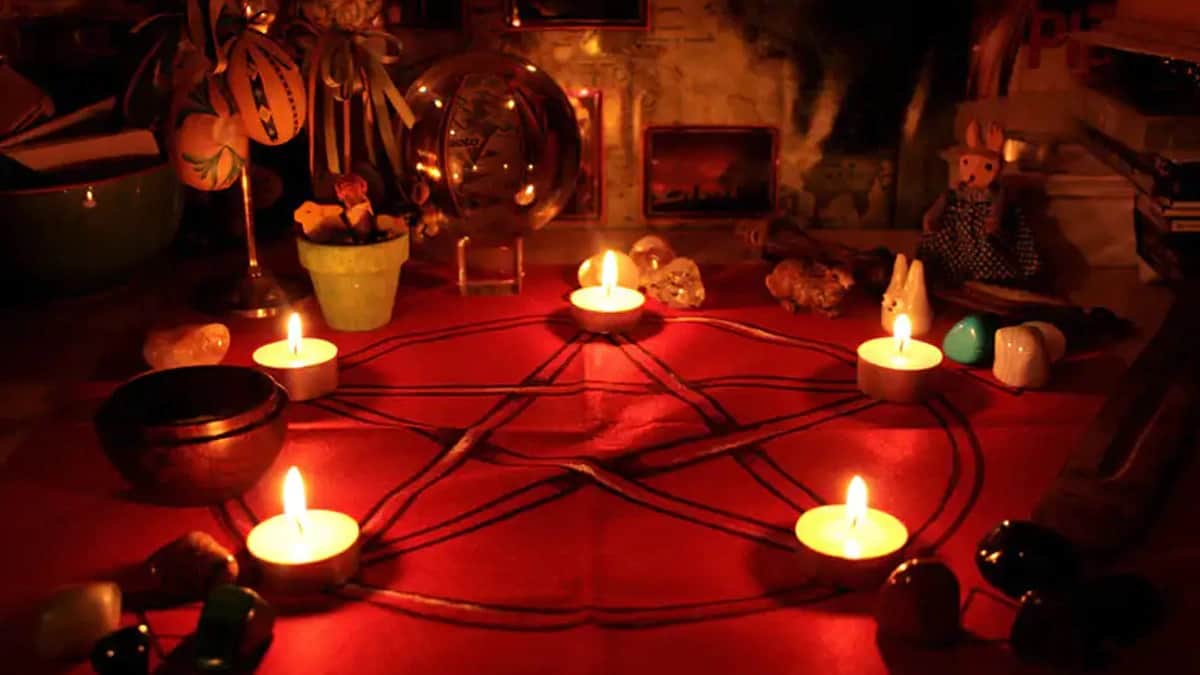 Tantrik revealed that a witch resides in a woman's body, killed her with a sword in the name of treatment