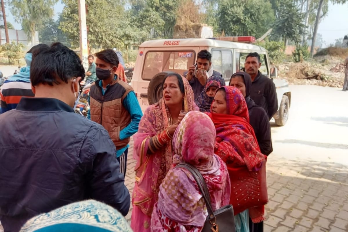 UP roadways bus from Saharanpur depot crushed old man in shamli, injured