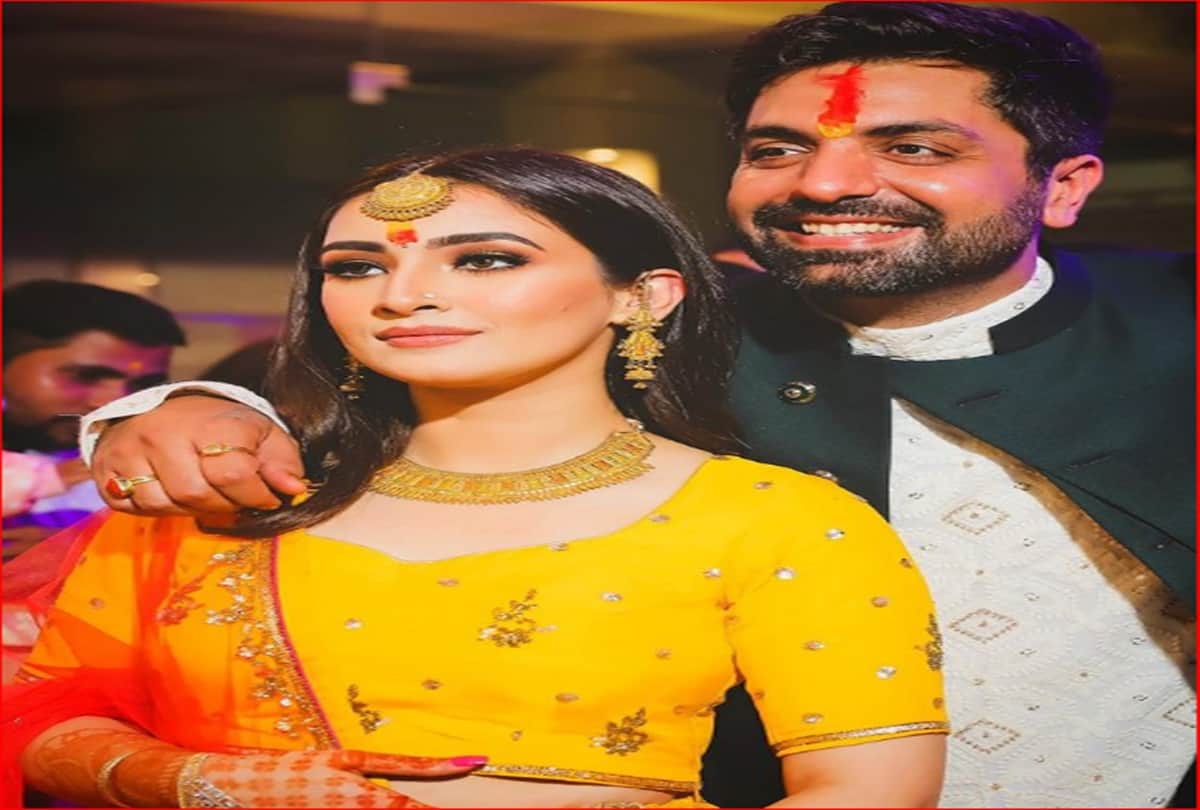 singer akhil sachdeva to tie knot with tanya gulla in jaipur rajasthan today