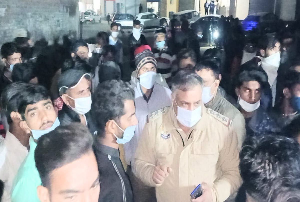 Himachal fire news: Woman burnt alive in fierce fire, more than half dozen workers missing after stranded in fire