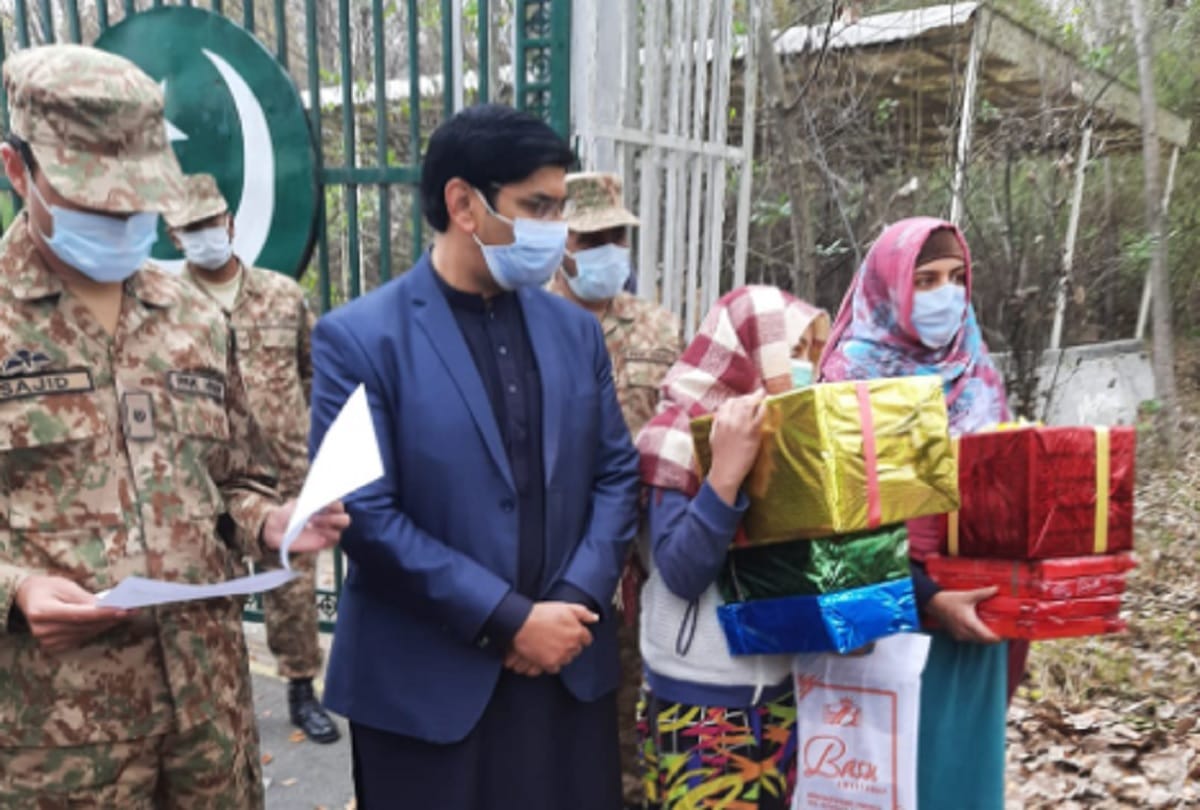 India repatriats two POK girls who inadverently entered indian region