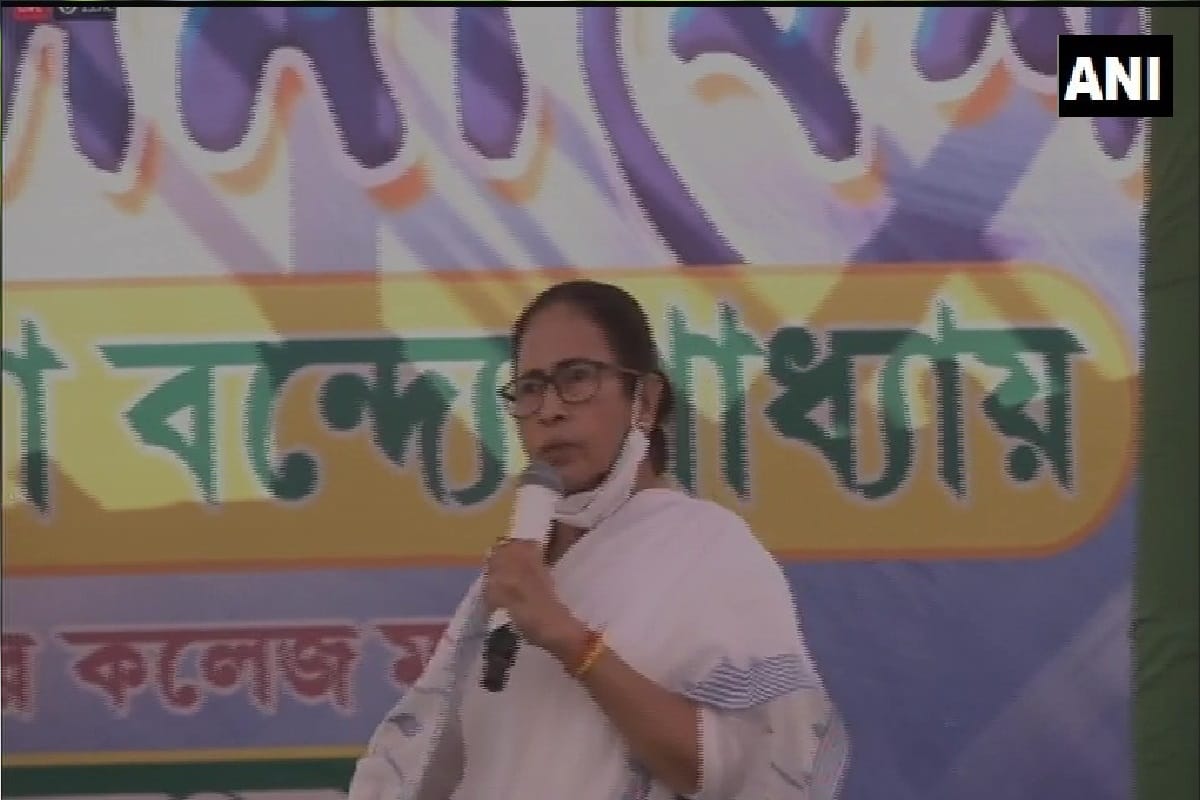 Mamata Banerjee supports Farmers Protest says Government withdraw agricultural law or go out of power