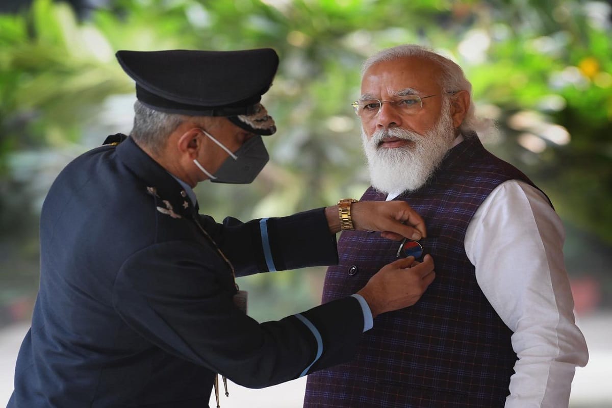 Armed Forces Flag Day: PM Narendra Modi Amit Shah Rajnath singh Ram Nath Kovind salute the valour of armed forces