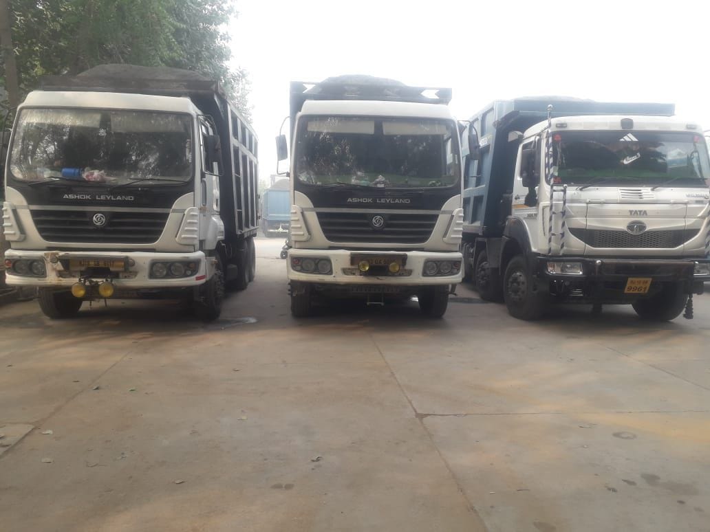 Four overload trucks seized and fined 3.87 lakh
