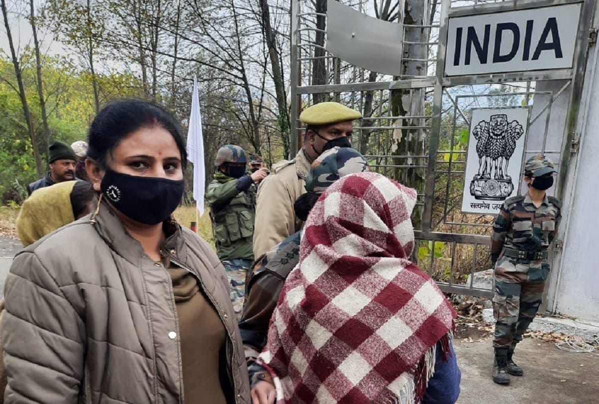 India repatriats two POK girls who inadverently entered indian region