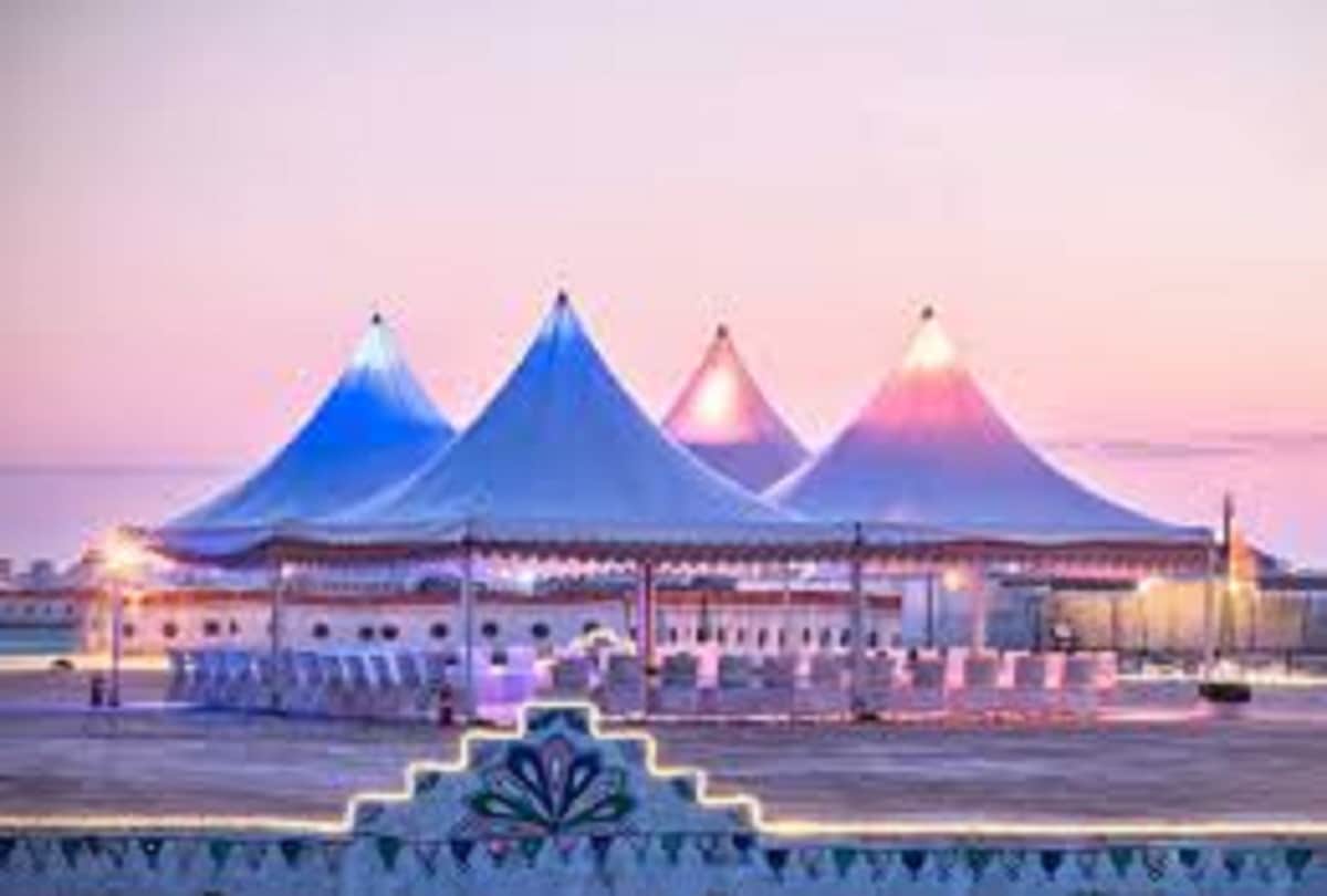 tent city in banaras varanasi from Navratri to Shivratri in bank of ganga paar reti on  lines of Run of Kutch