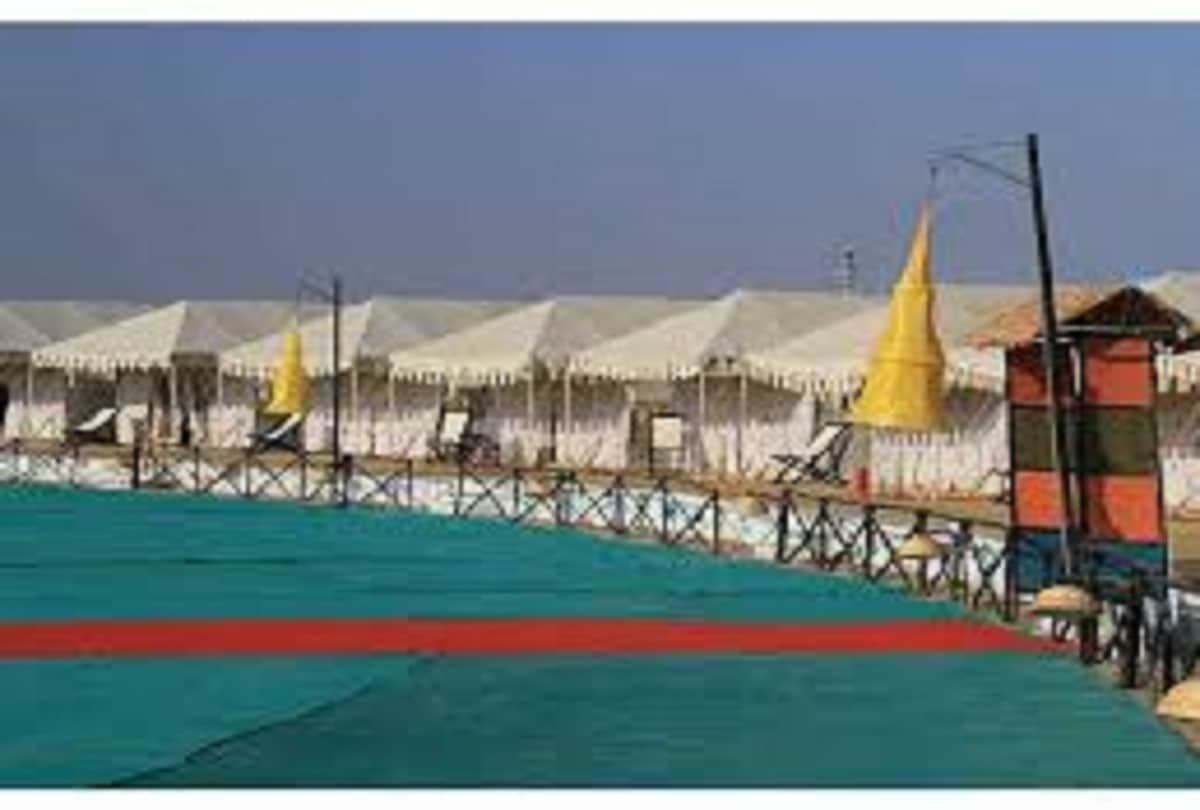 tent city in banaras varanasi from Navratri to Shivratri in bank of ganga paar reti on  lines of Run of Kutch