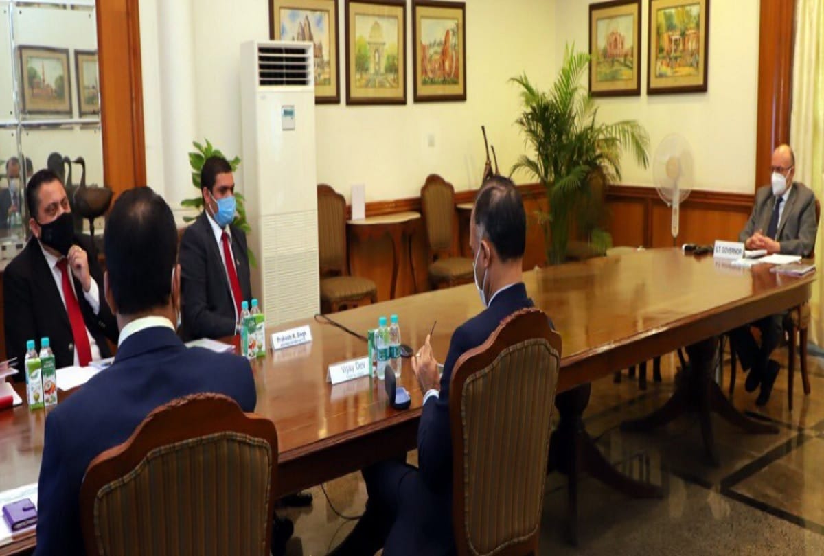 Delhi: Lieutenant Governor anil baijal meeting to review corona vaccination preparations