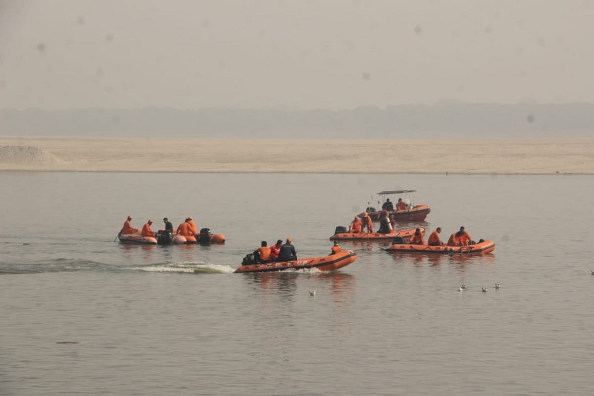 Varanasi boat accident: dead body found of one student missing after sinking boat in Ganga