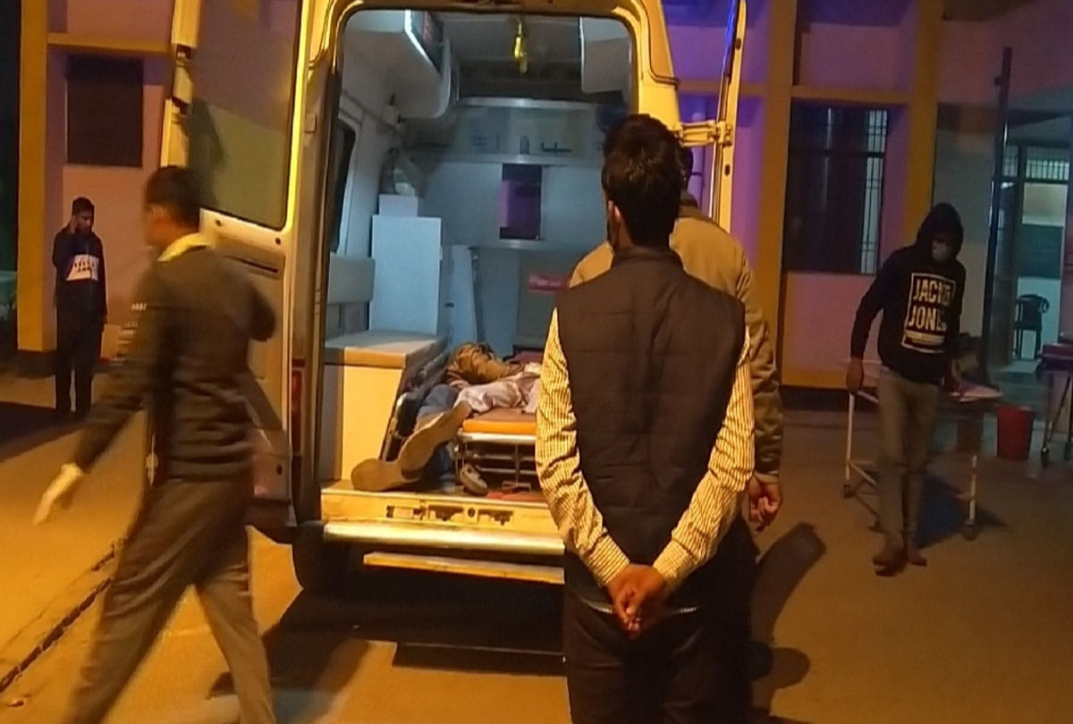 road accident in hardoi, three died and five injured