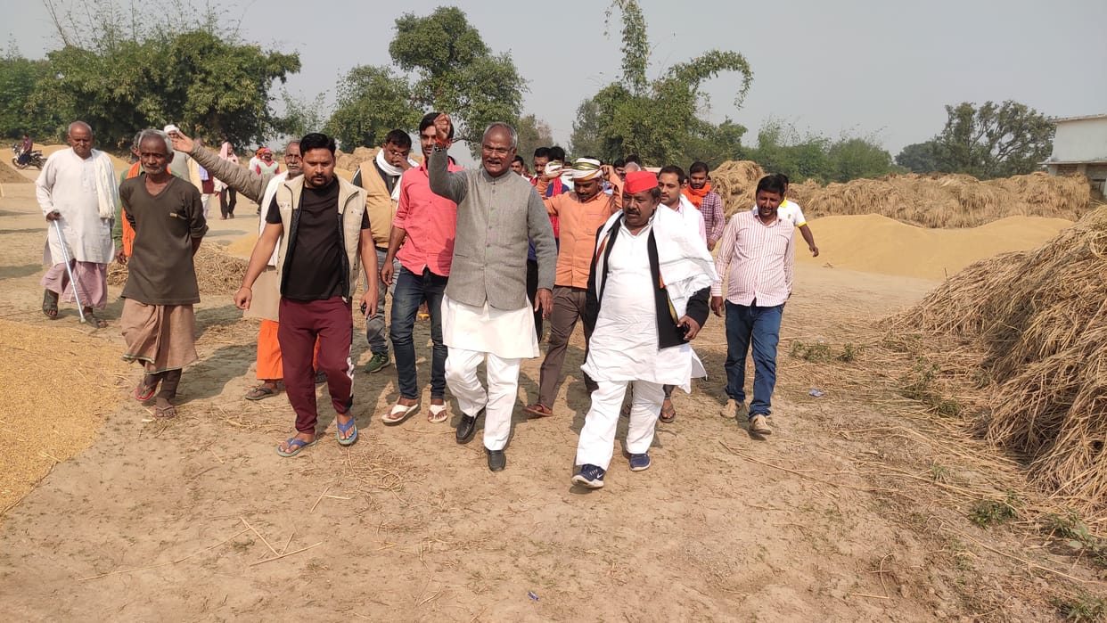 SP leaders on the road in support of farmers' movement