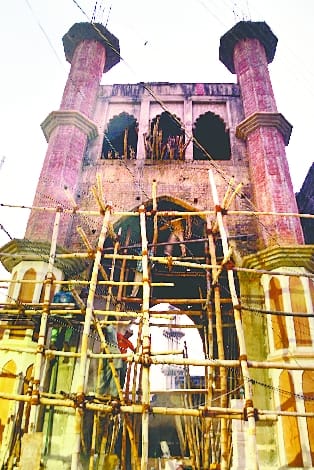 The work of various states will be seen in the elevated doors of Khanqah Niazia