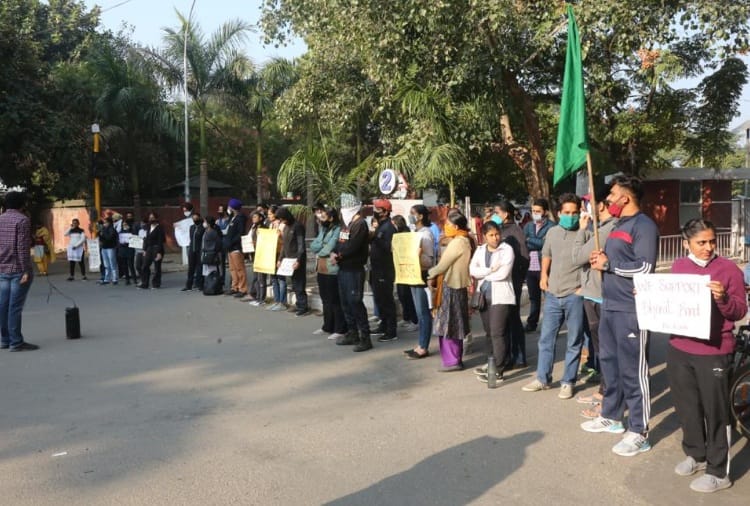 Chandigarh student came in support of bharat bandh