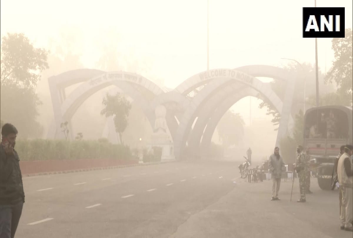 Delhi Ncr Weather Dense layer of fog engulps delhi ncr temperature dips down winter increases