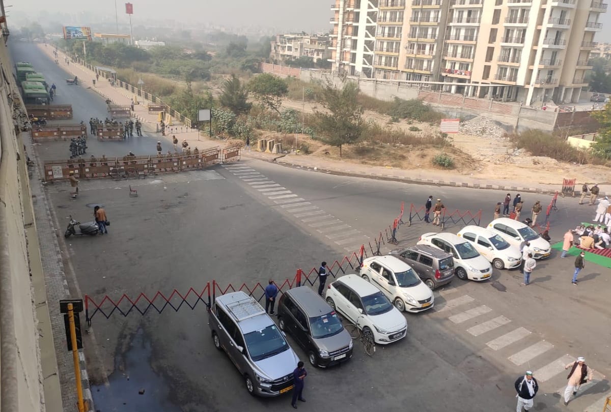 Farmers protest Bharat bandh impact in delhi ncr in 20 photos mostly everywhere peaceful protest
