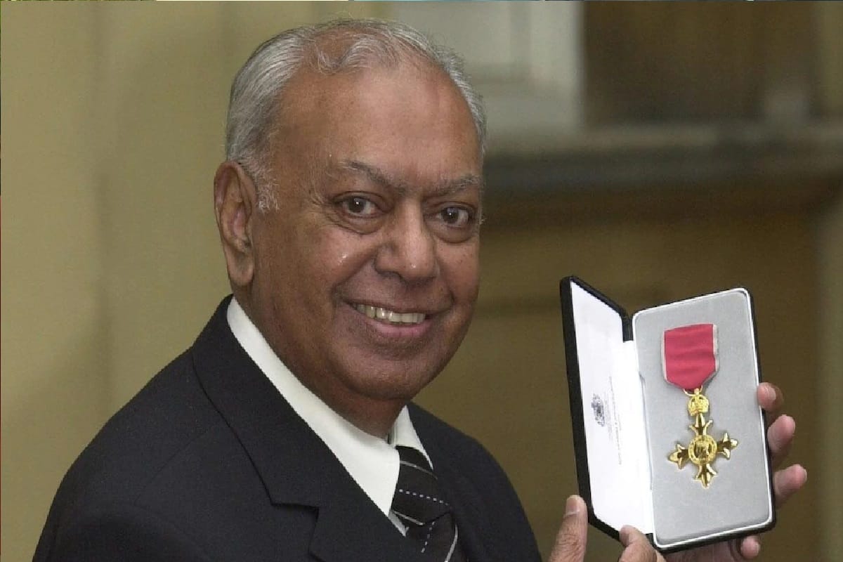 Coronavirus vaccination in Britain: 87-year-old Indian-origin man first to get COVID-19 vaccine in UK