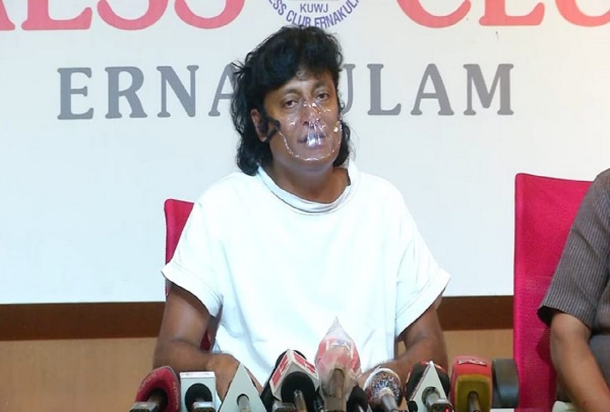 Kerala businessman will build museum in memory of diego Maradona