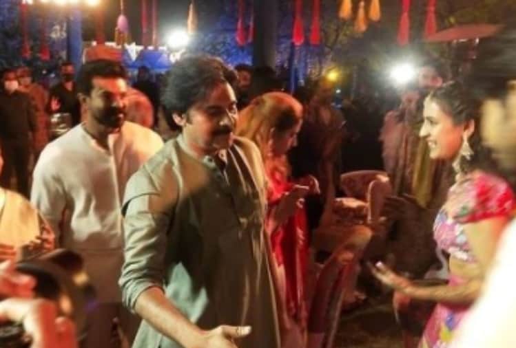 Niharika Konidela Mehendi ceremony Pawan Kalyan joins Chiranjeevi and Naga Babu