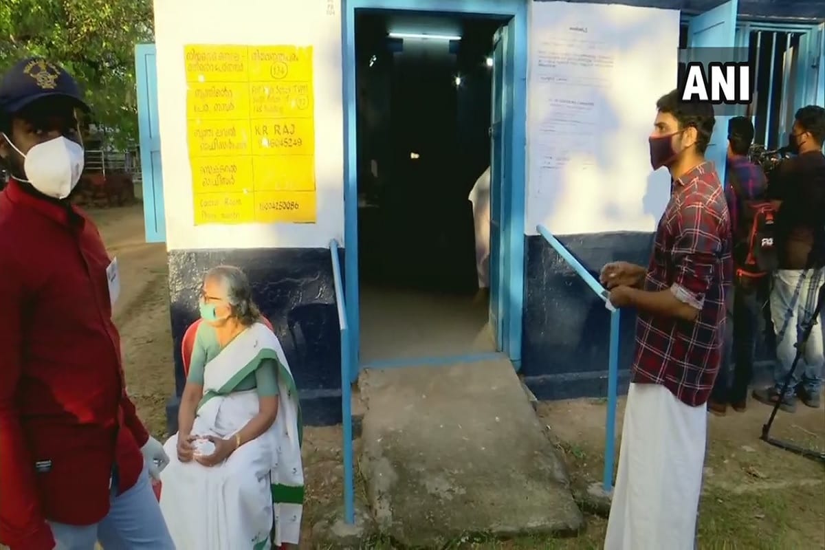 Kerala: Voting for local body elections today, 1850 polling stations sensitive
