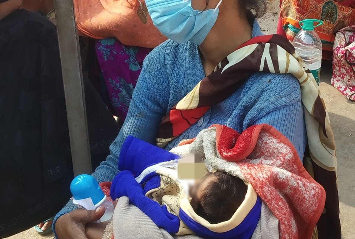 poor mother bid to sell one and a half year old son in agra