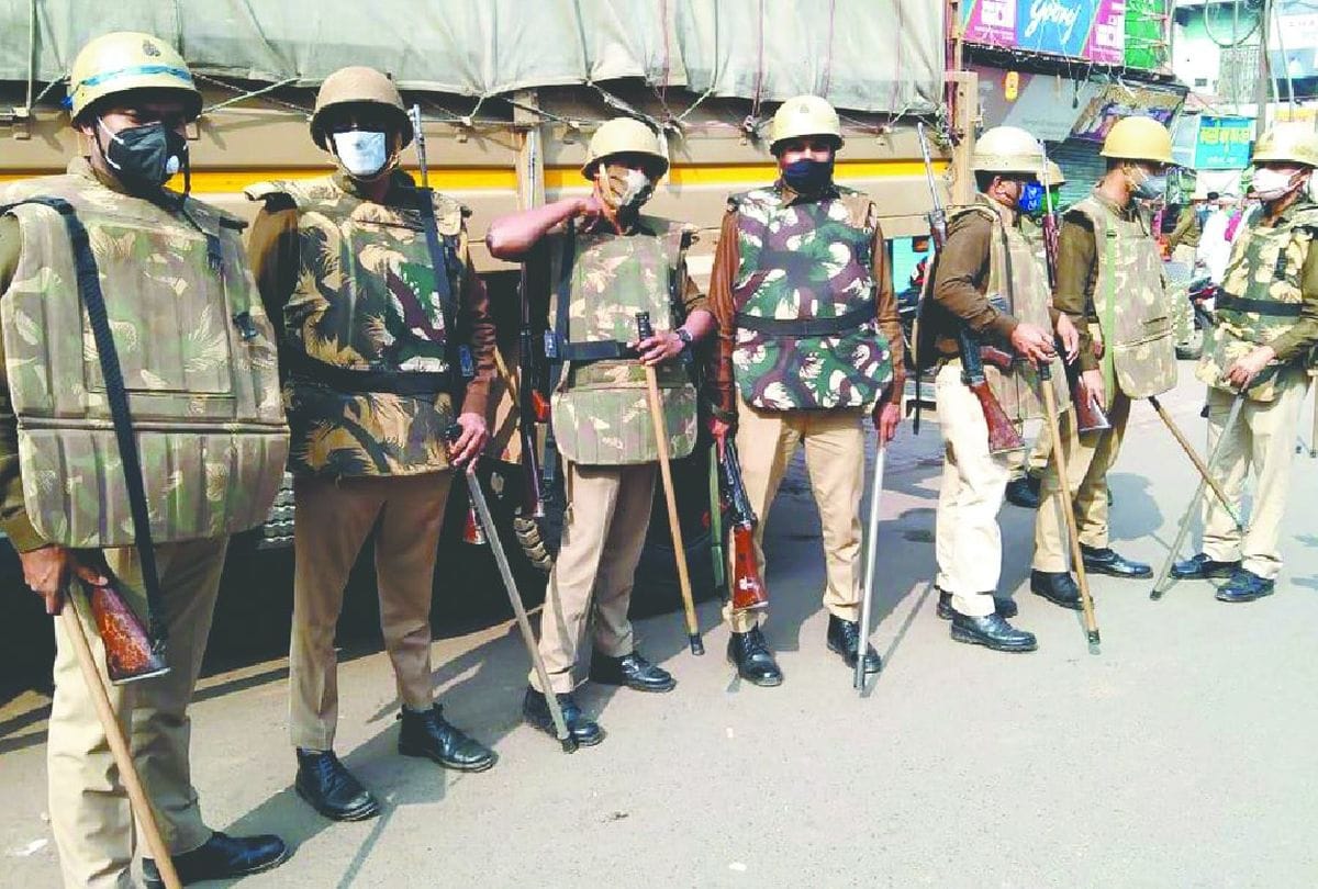 Bharat Bandh: Farmers Protest on yamuna expressway in mathura