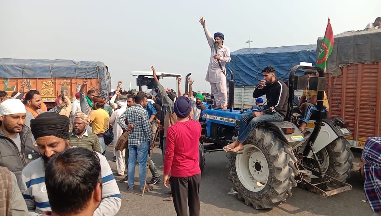 farmers protest, road jam