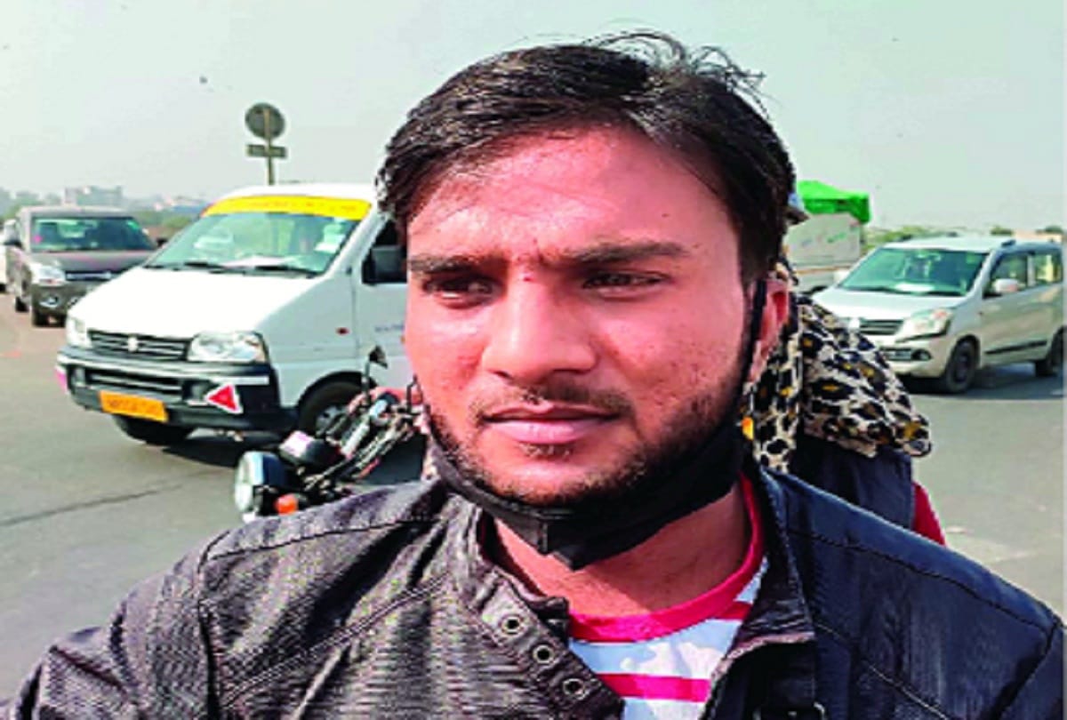 girl stuck in jam of Ghazipur who says that there is a wedding at home