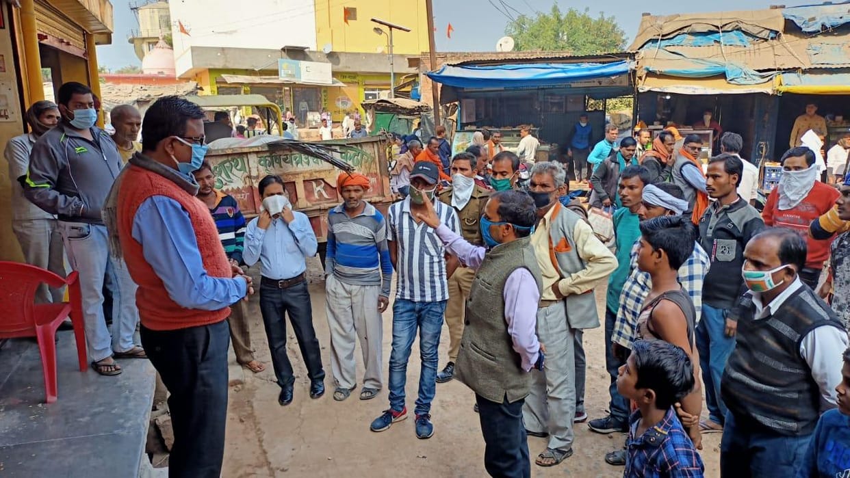 Nagar Panchayat administration strictly runs encroachment campaign