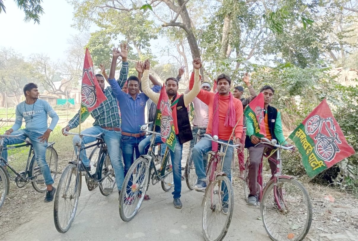 Supporters took out cycle tour in support of farmers