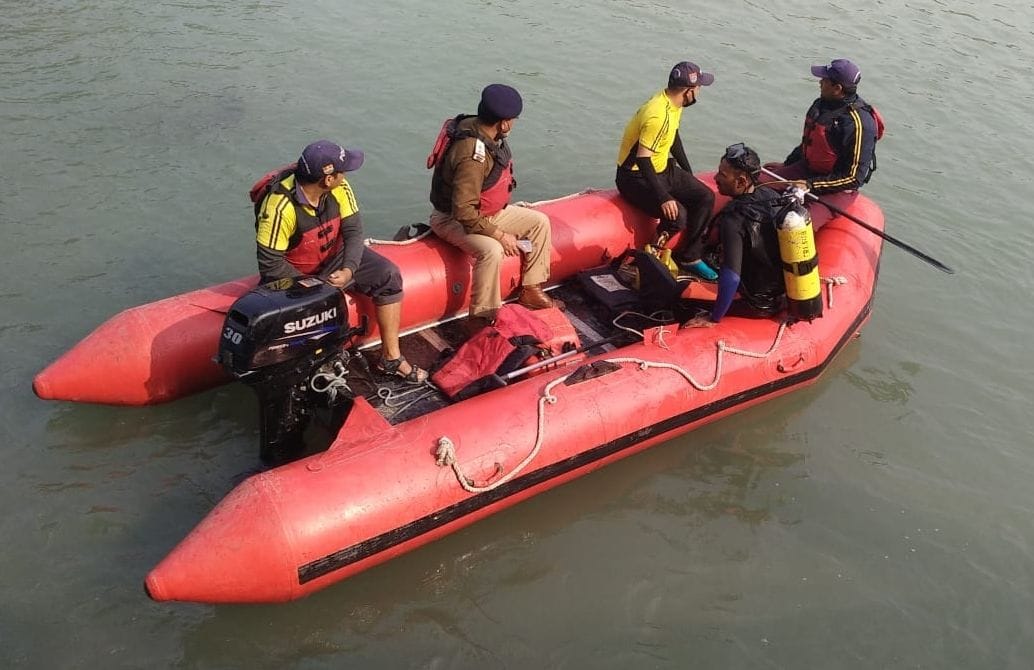 Search campaign conducted in Ganganhar to search for both sisters
