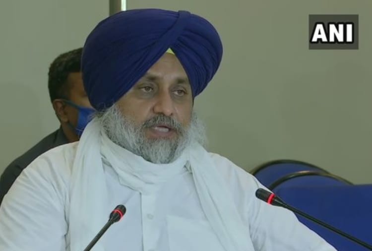 High court stays non-bailable warrant issued against Sukhbir Badal