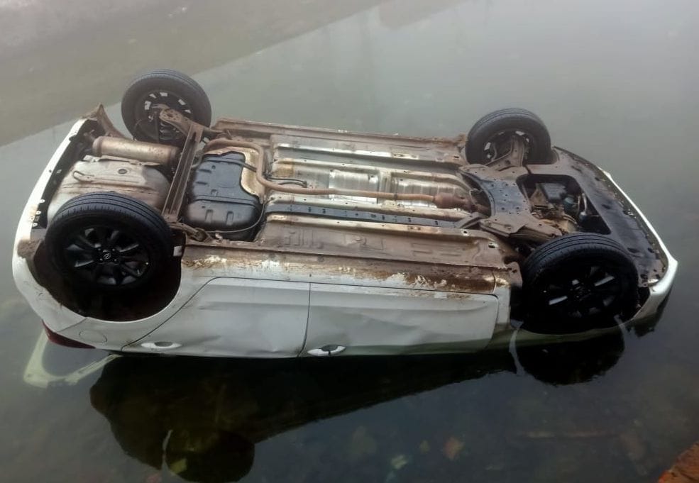 Car fell in canal near Lalukhedi