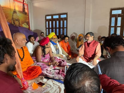 Mahant Balak Das's fast on strike against electricity bill ends
