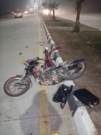 Varanasi Sarnath Road Accident News: Horrific road accident in Sarnath of Varanasi, three people died