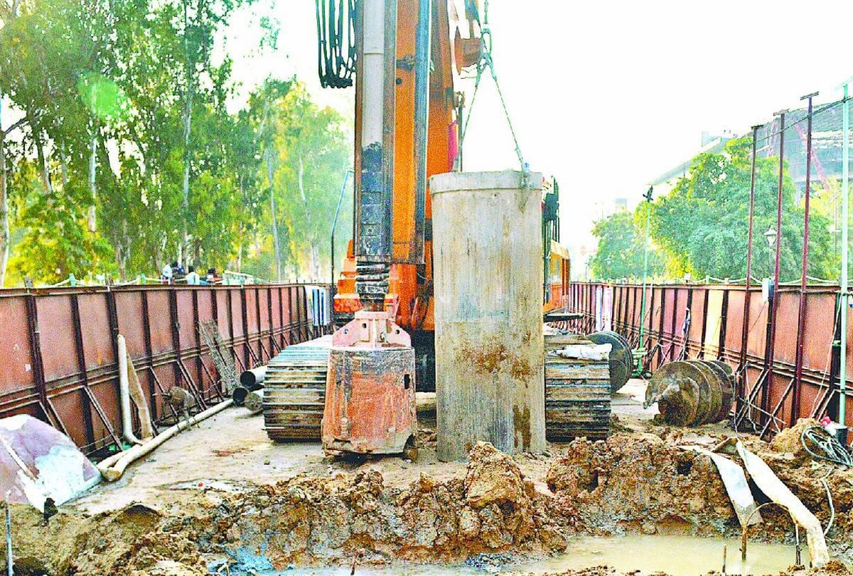 Ada Will Give Land To Yard For Agra Metro