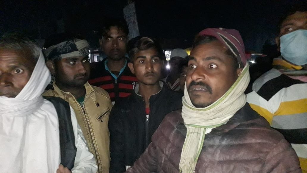 Villagers jammed the highway by placing bodies on it