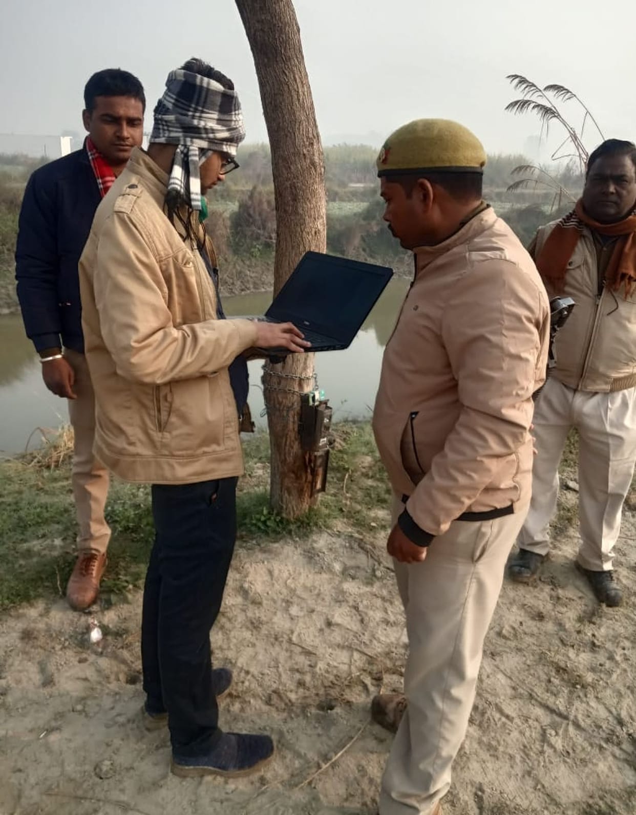 Tiger reaches near Etawah-Bareilly highway, claws found