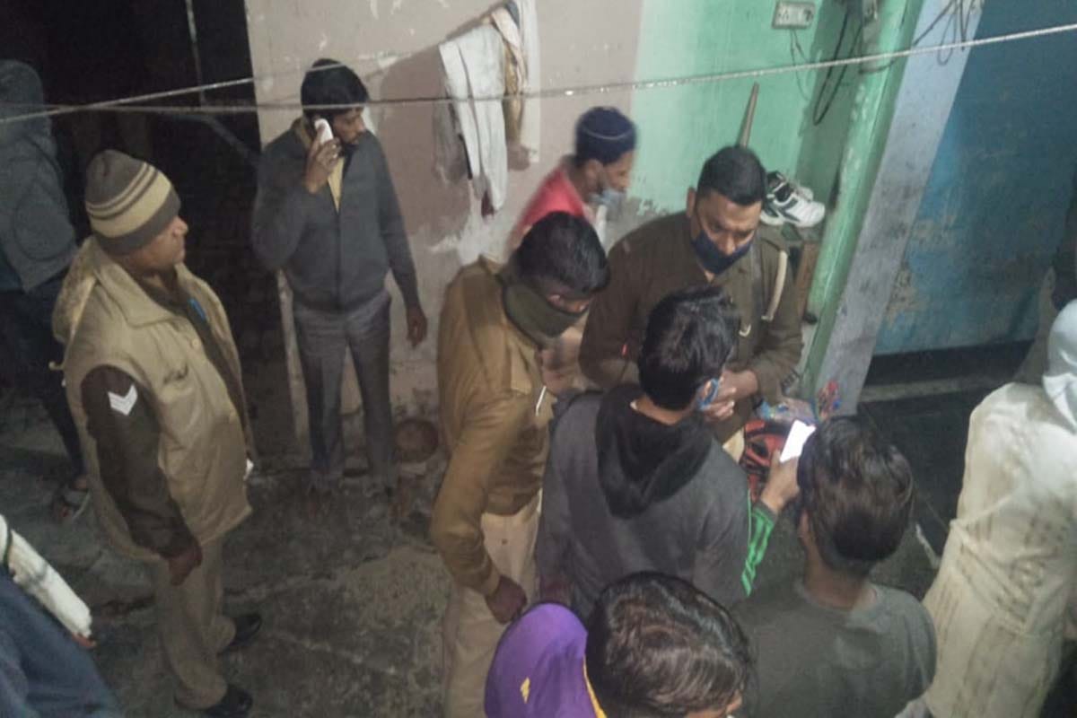 five members of a family in meerut suicide due to home trouble